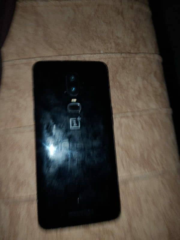 non pta OnePlus 6, 8gb ram 128 gb memory, snapdragon 845 2