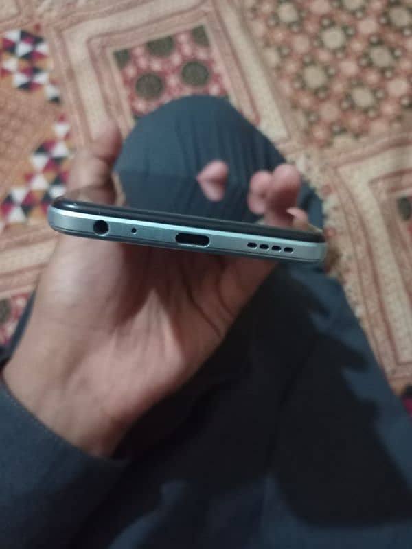 Vivo Y33s urgent sale 3