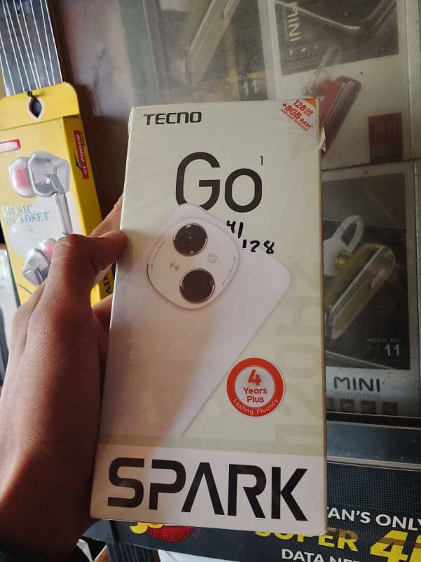 Tecno Spark Go 1 1