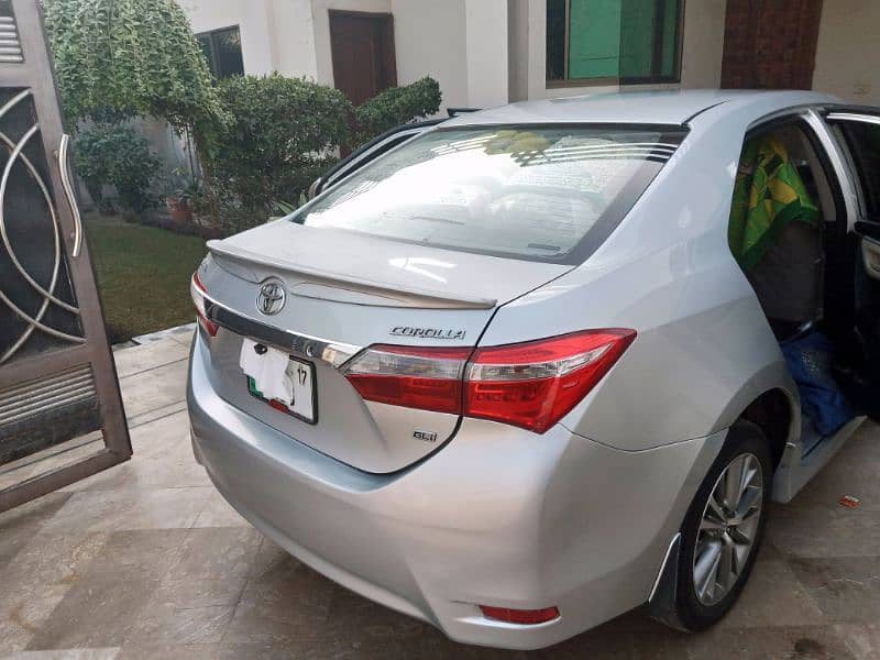 Toyota Corolla GLI 2017ph. 030003617791 14