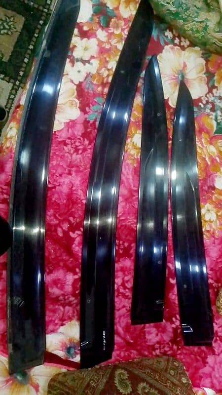 HONDA CIVIC BODY COVER / WINDOWS TRIMS ( 10/ 8 ) 1