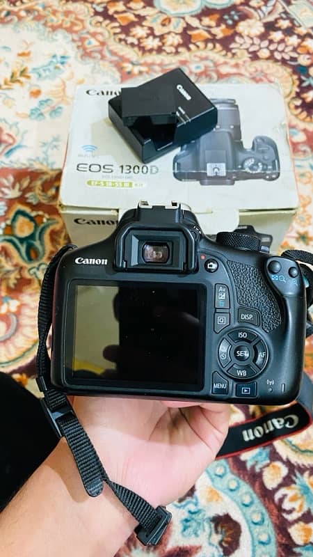 canon 1300d 2