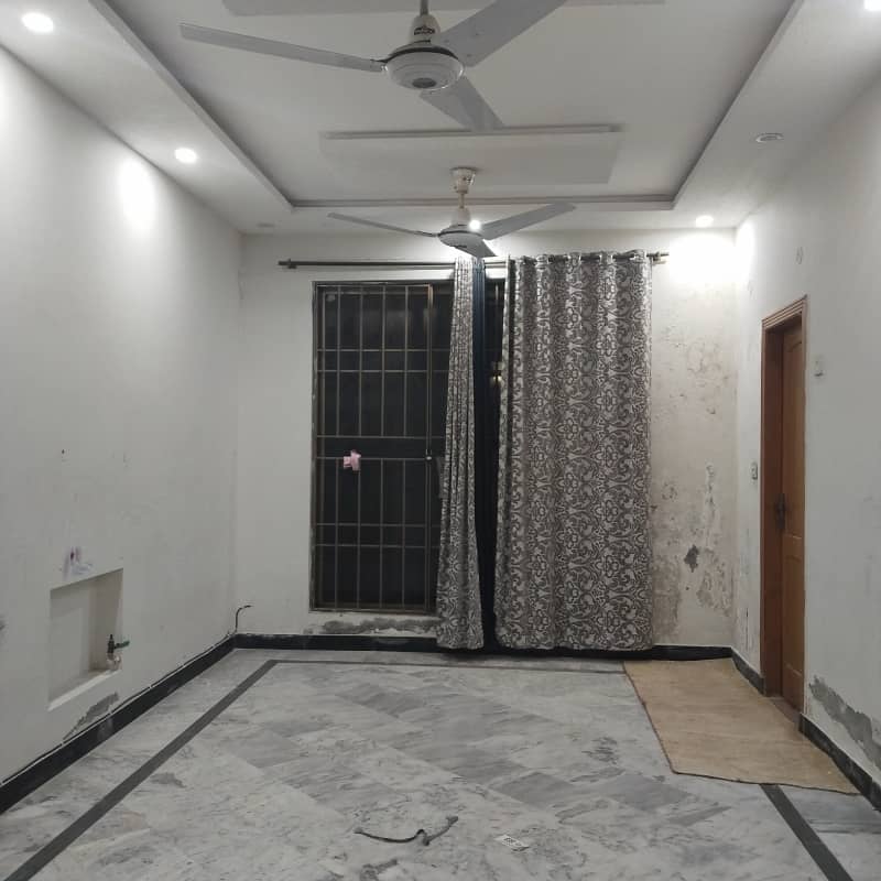 30x60 Besment for rent in G-15 Islamabad 4