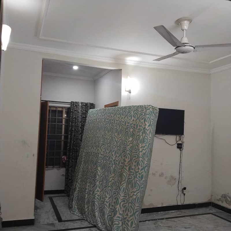 30x60 Besment for rent in G-15 Islamabad 8