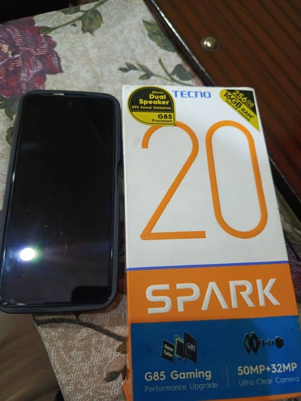 Tecno spark 20 16/256 2