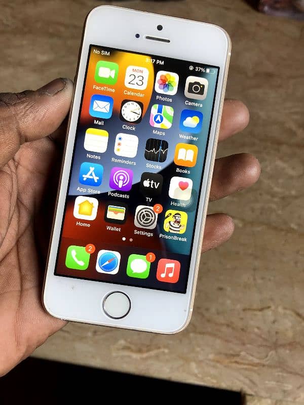 IPHONE 5 SE 16GB PTA APPROVED 0