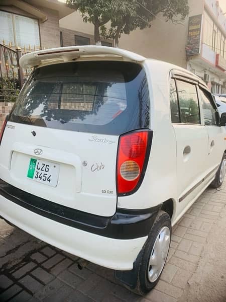 Hyundai Santro 2004          mehran  cultus coure city alto 2