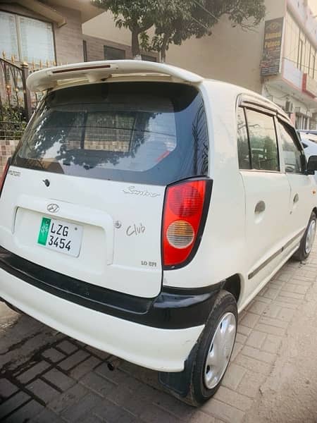 Hyundai Santro 2004          mehran  cultus coure city alto 3