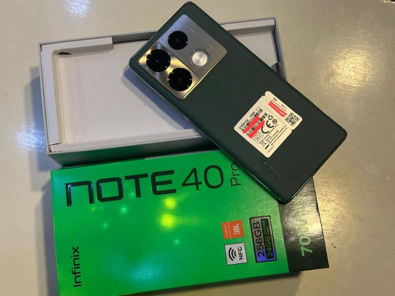 infinix note 40 pro 12/256 1