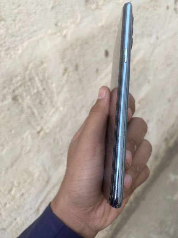 Oppo Reno 4 2