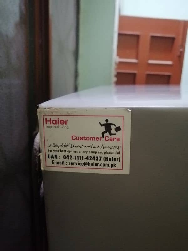 Haier fridge one handed use 6