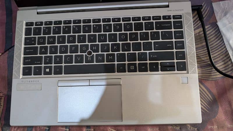 Hp Elitebook 840 G7 32gb ram 512 Gbmemory 0