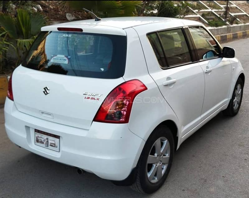 Suzuki Swift 2019 DLX 1.3 Navigation 8