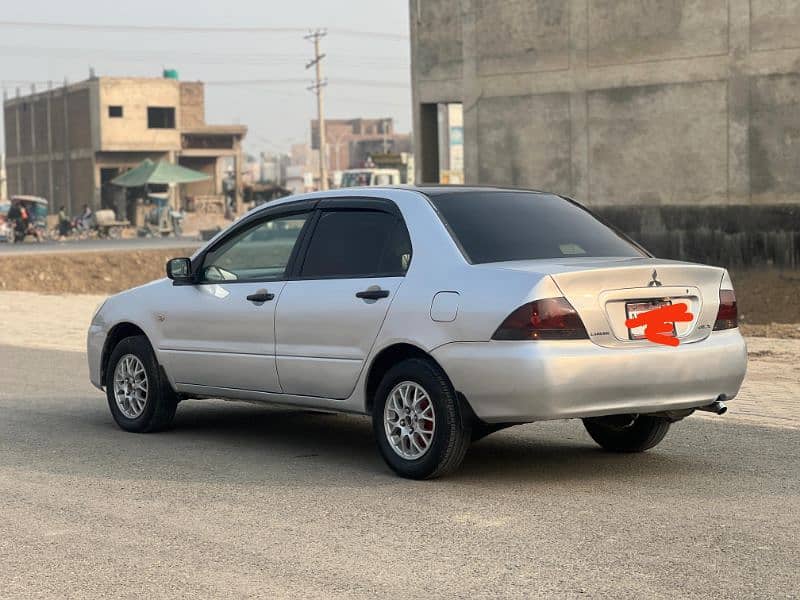 Mitsubishi Lancer 2004 0