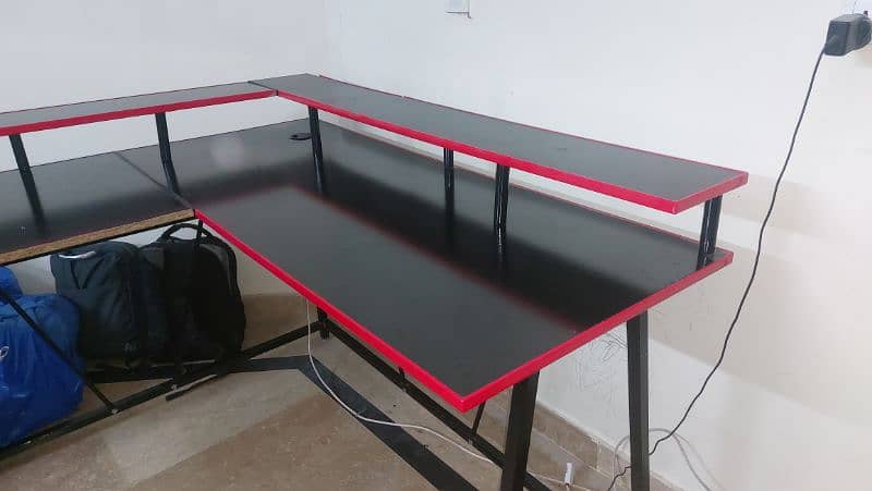 Computer Table / Study Table 0