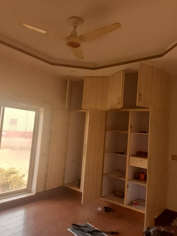 Kanal Upper Portion For RENT DHA Rehbar Near McDonald 9