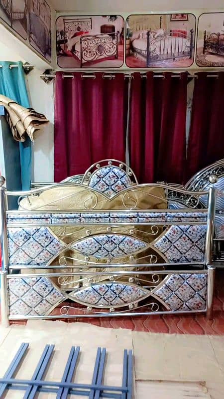 steel beds in wholesale prices 18