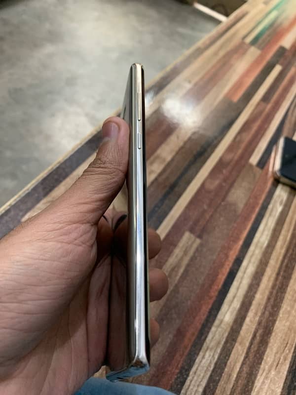 Samsung Galaxy Note 8 offical Pta Zero mobile 5