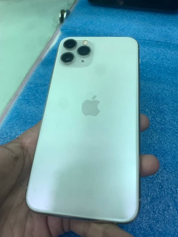 Iphone 11 pro Non PTA 256 gb 3