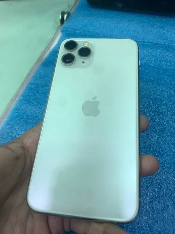 Iphone 11 pro Non PTA 256 gb 4