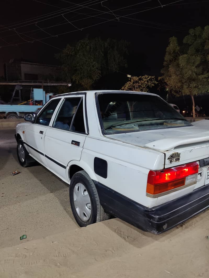 Nissan Sunny 1988 b2b original 0