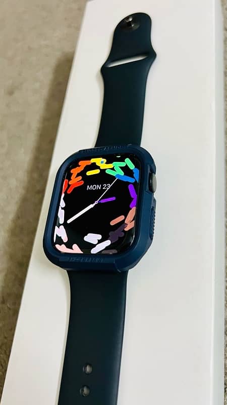 Apple Watch Series 7 - Full Box 2