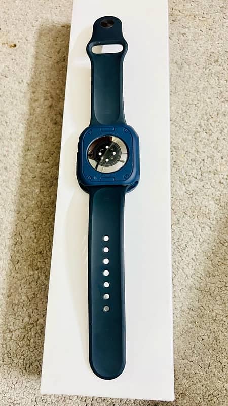 Apple Watch Series 7 - Full Box 7