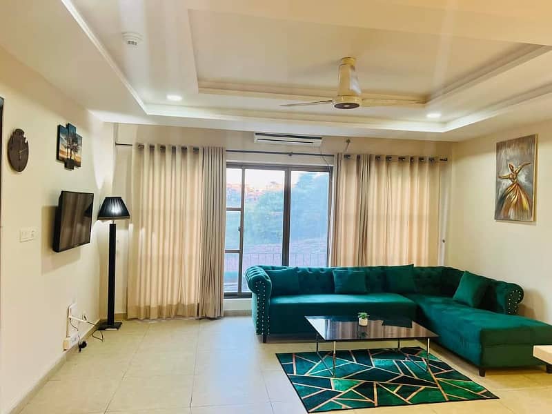 1 Bed Luxurious Fully Furnished Apartment For Rent 2