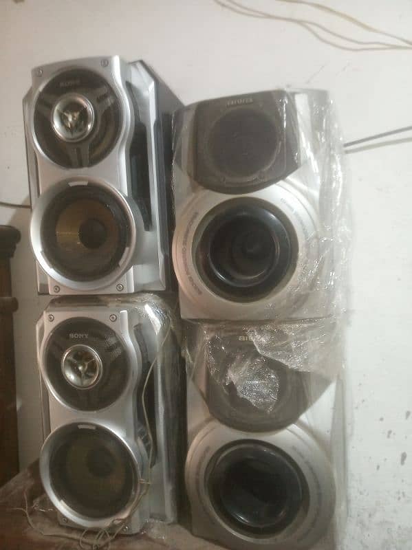 Speakers  pair for sale 0