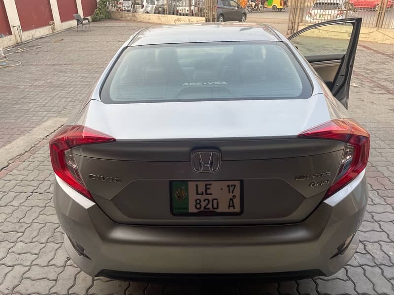 Honda Civic Oriel 2017 1