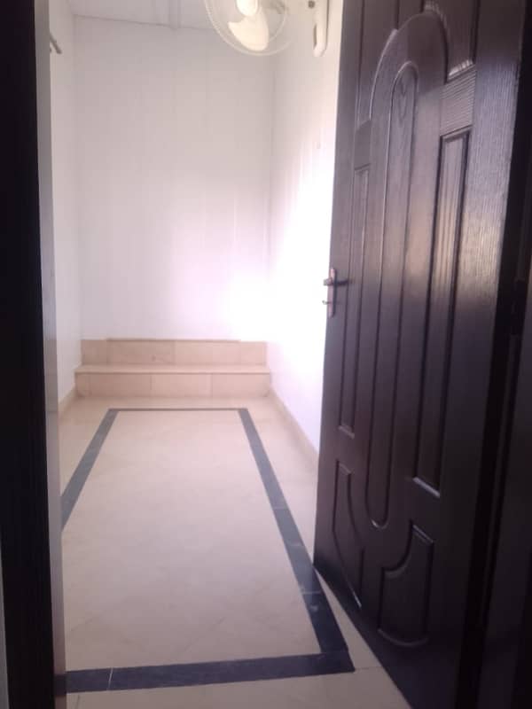 3000 SQFT House for Rent in Gulberg 27