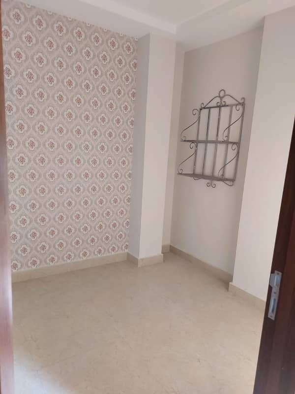 1 Bed Fully Furnished Apartment Avaialble For Rent 6