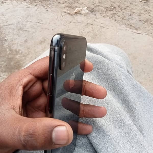 I PHONE XS MAX 64gb 03071438288 7