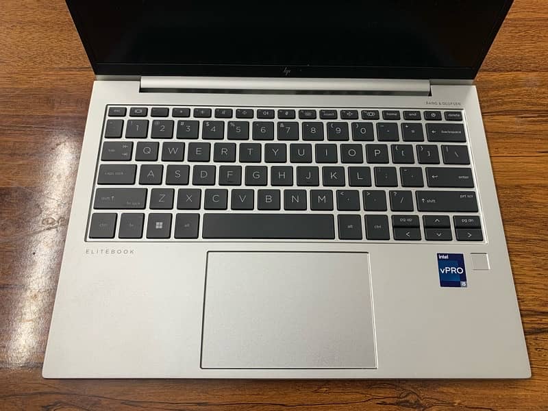 HP Elitebook 830 G9 5