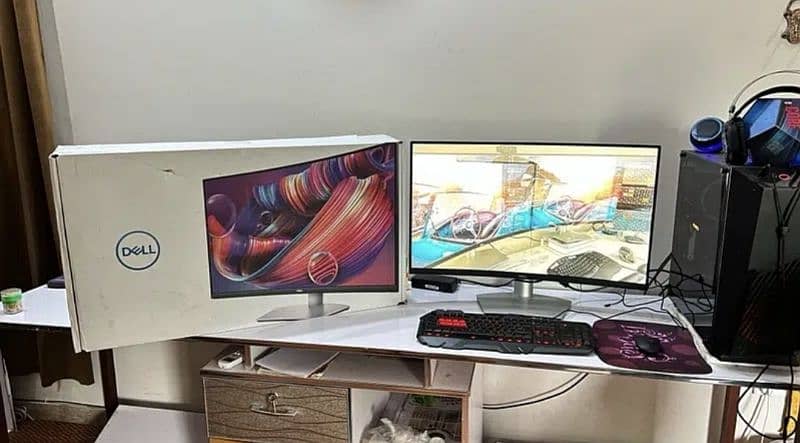 Dell 32 curved 4k monitor S3221QS 0