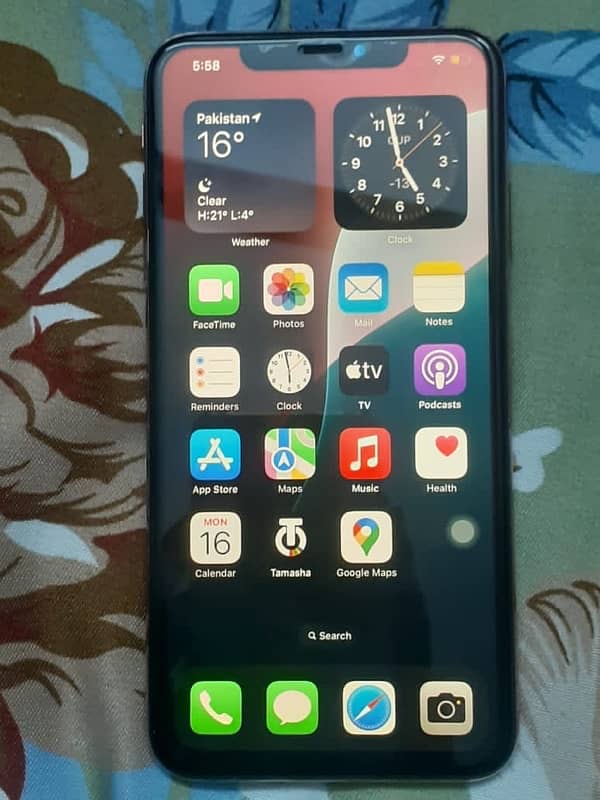 iPhone XS Max . Face ID working . non pta 3