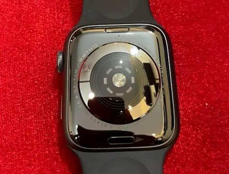 Apple Watch Series 5 44mm 0