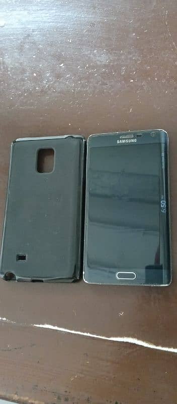 Samsung Galaxy Note Edge (SALE URGENT) 5