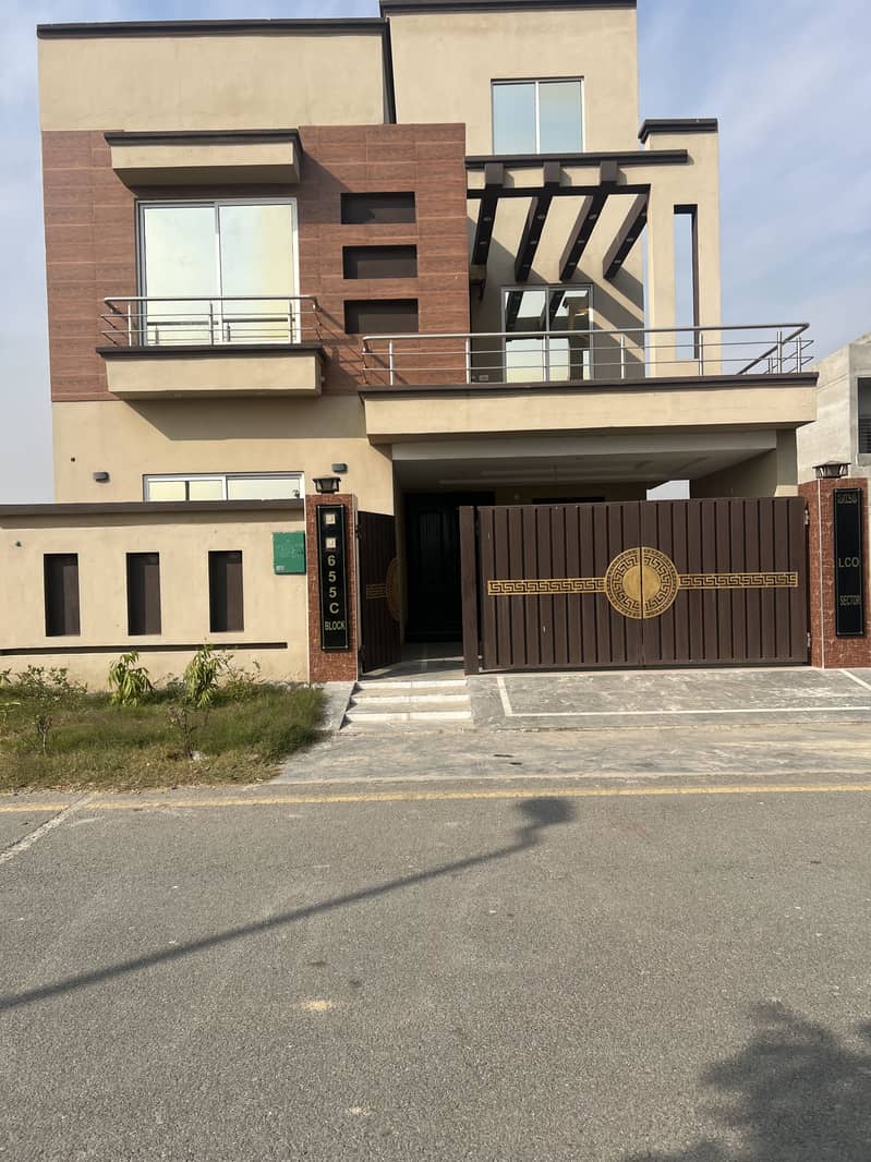 8 Marla like brand new house for sale C block Bahria orchard Lahore 2