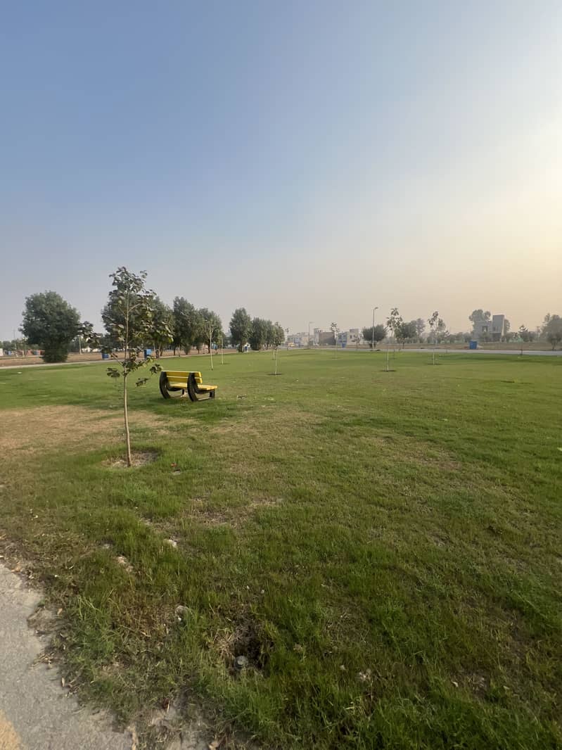 8 Marla Facing Park Plot On Ground Park Active Reasonable Price A Block Bahria Orchard 2