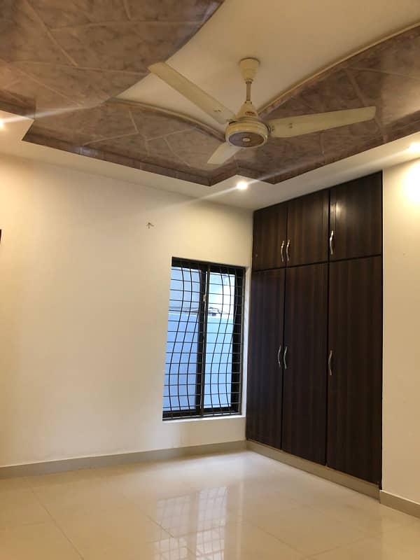 8 Marla Fully Developed Area Slightly Used House For Sale Bahria Town Umar Block Lahore 7