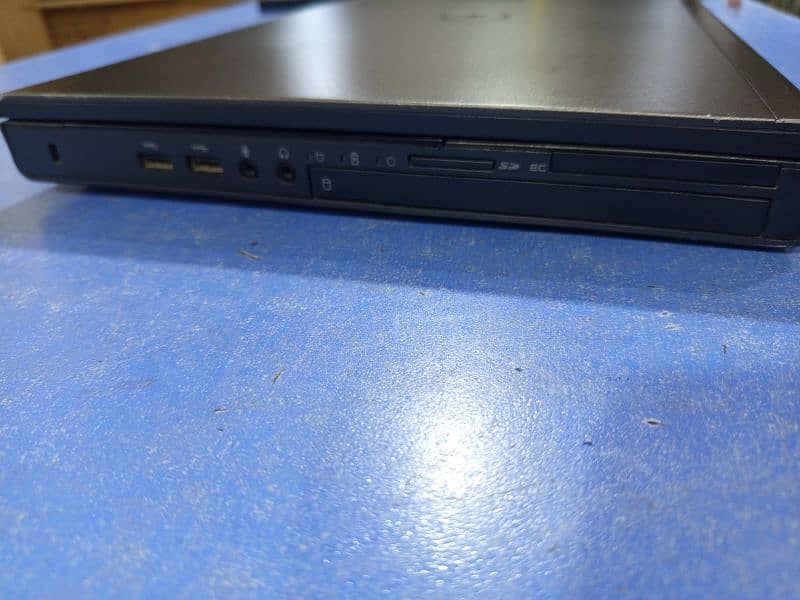 Dell precision M6800 3