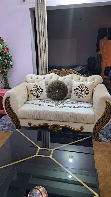 8 Seater Luxury Sofa Set With New Table 7