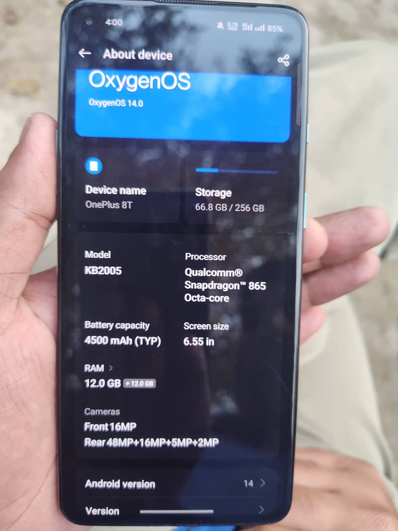 One Plus 8t Global Variant Ram 12GB ROM 256GB 0