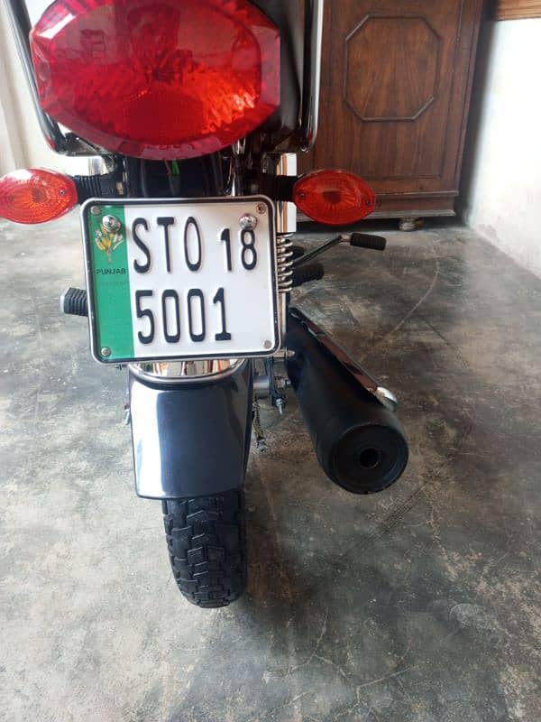 Honda 125 original condition 4