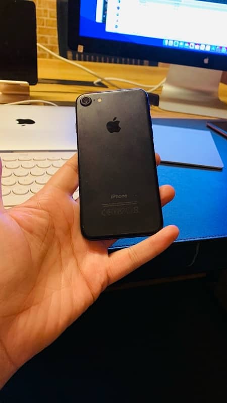 iphone 7 matte black 128gb non pta non active 0