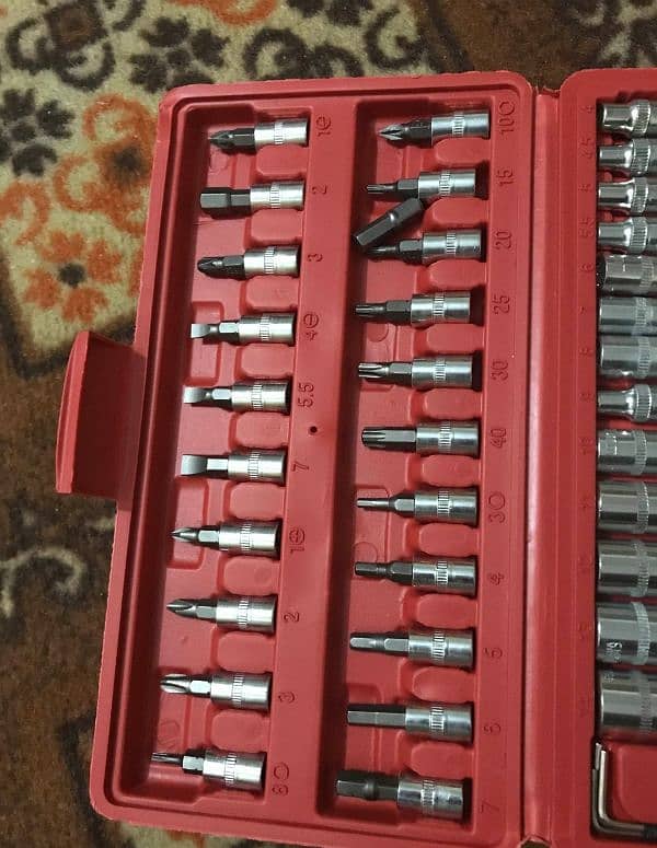 46 pieces tool kit for sale 2