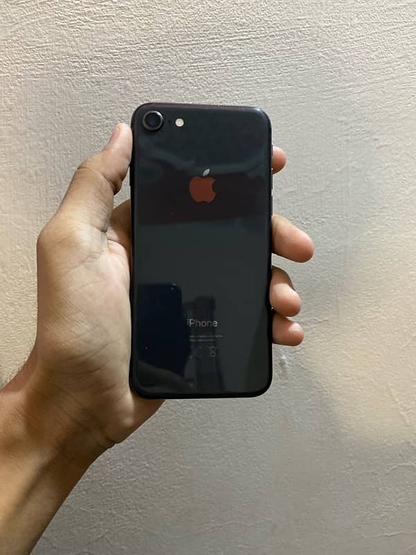 best offer iPhone 8 official pta approve 0