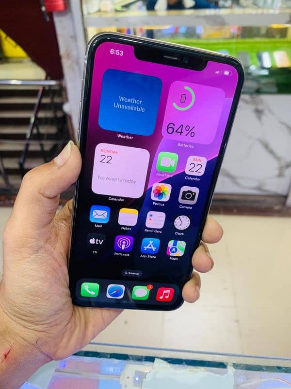 iPhone 11 pro maxx 256gb PTA Approved 6