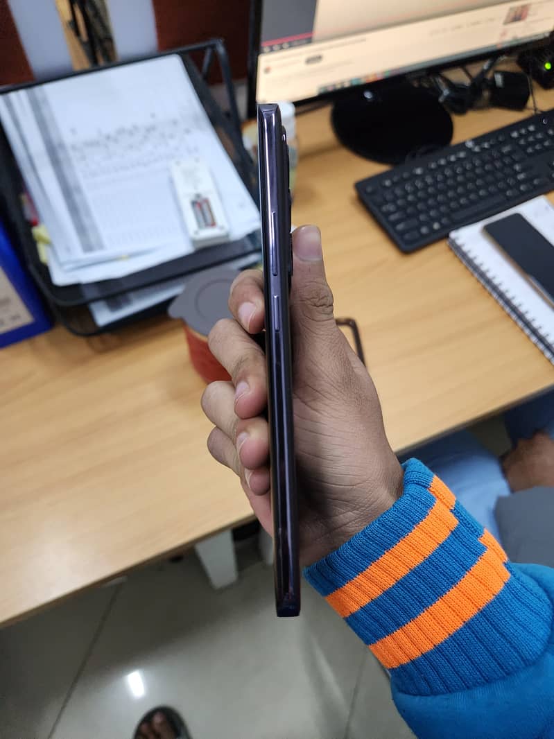 OPPO Reno 12 brand new 3